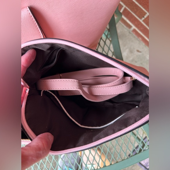 Elim &Paul 4 piece set - Picture 6 of 10